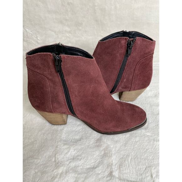Diba True Swing Low Womens Suede Zipper Ankle
& Booties Boots - Picture 4 of 6